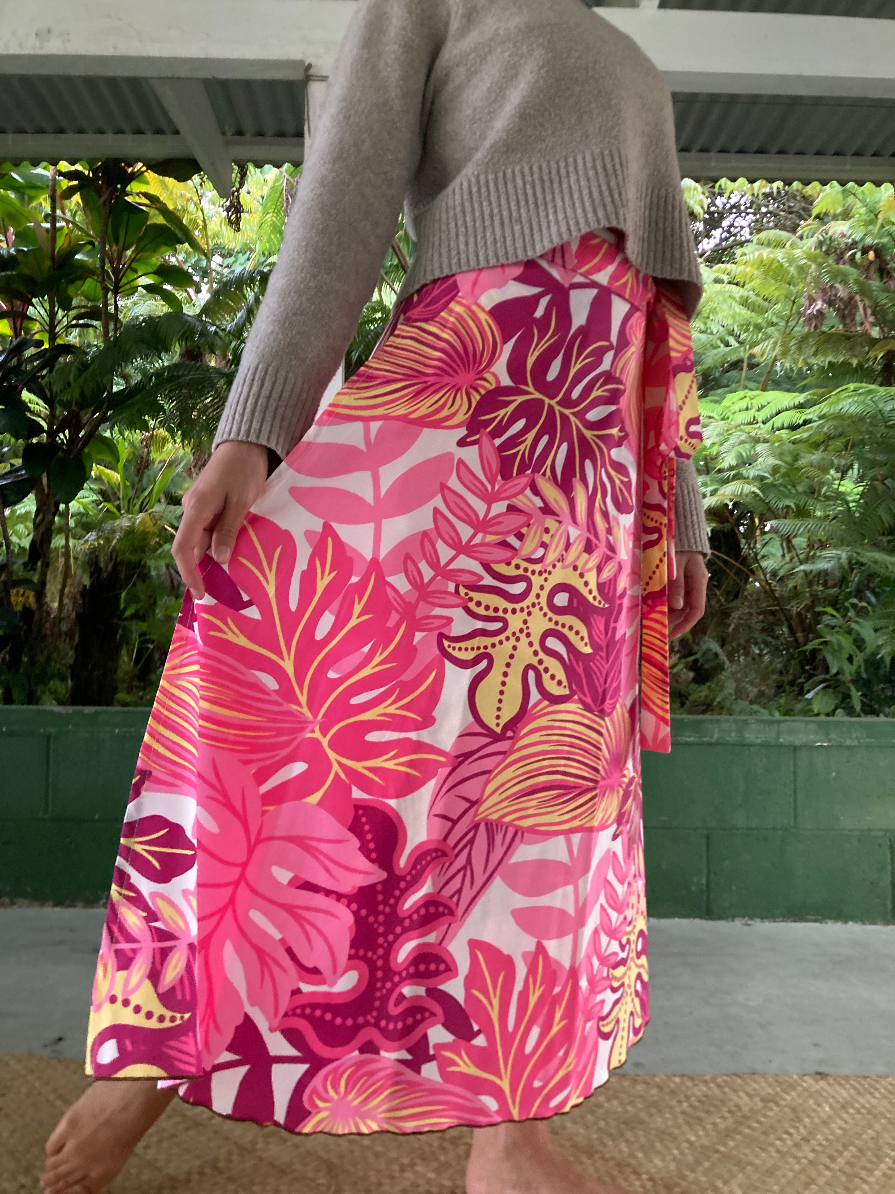 【BAON】Kiponi Flower Layered Wrap Skirt Eliza Layered Wrap Skirt | Gardenbelle Shop