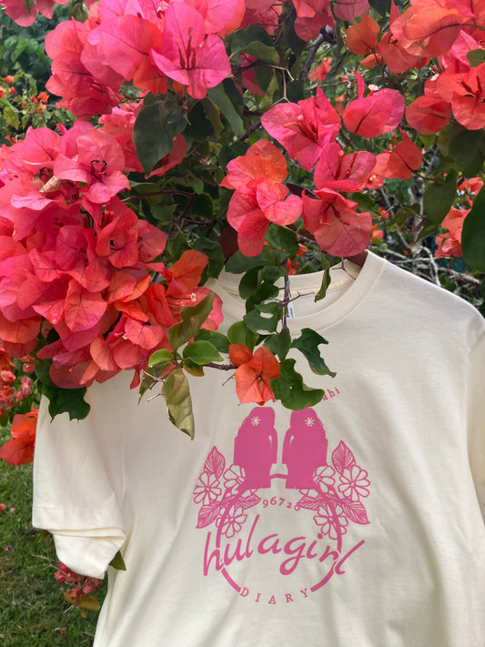 @hulagirl_diary women's cropped boxy tee