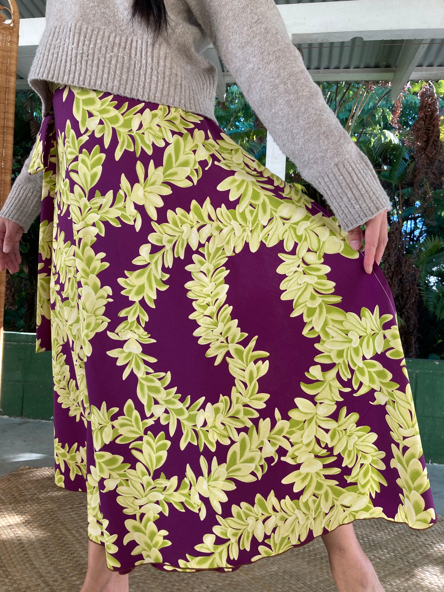 Hawaiian Wrap Skirt - Lei Melia (Purple)