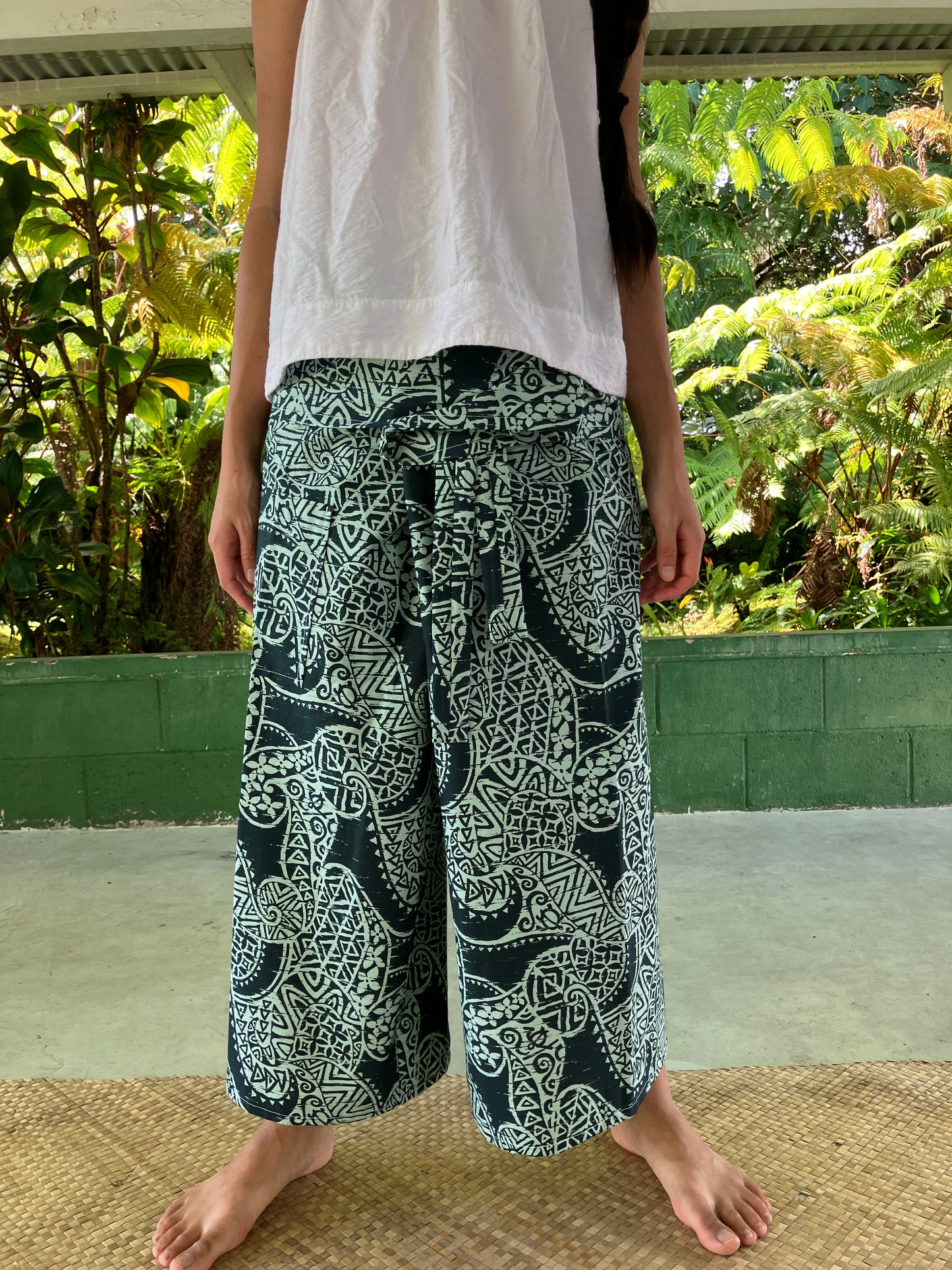 Hawaiian Pants・Green Spiral/Cotton 100%