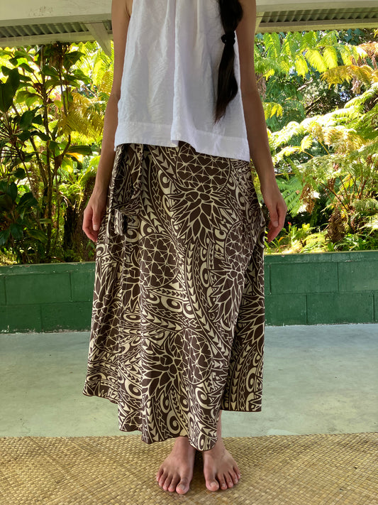 Hawaiian Wrap Skirt -Brown Pinapple/ Cotton 100%