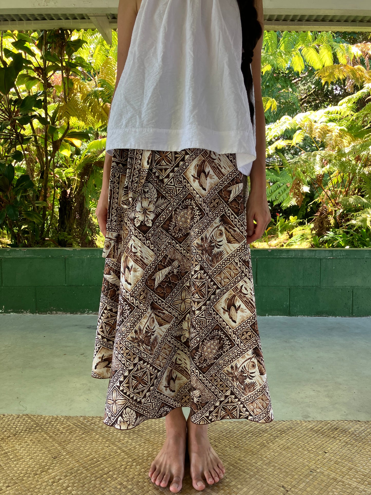 Hawaiian Wrap Skirt -Hawaiian Square (brown) /Cotton 100%