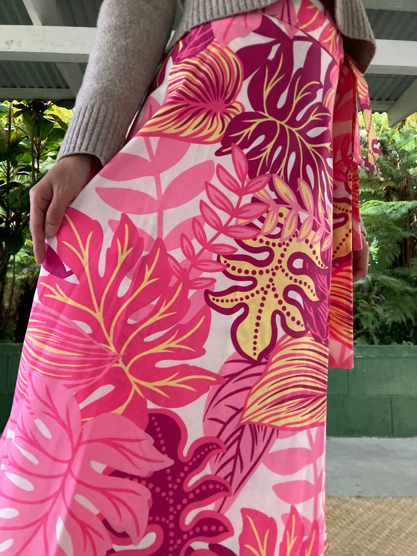 Hawaiian Wrap Skirt - Pink Botany