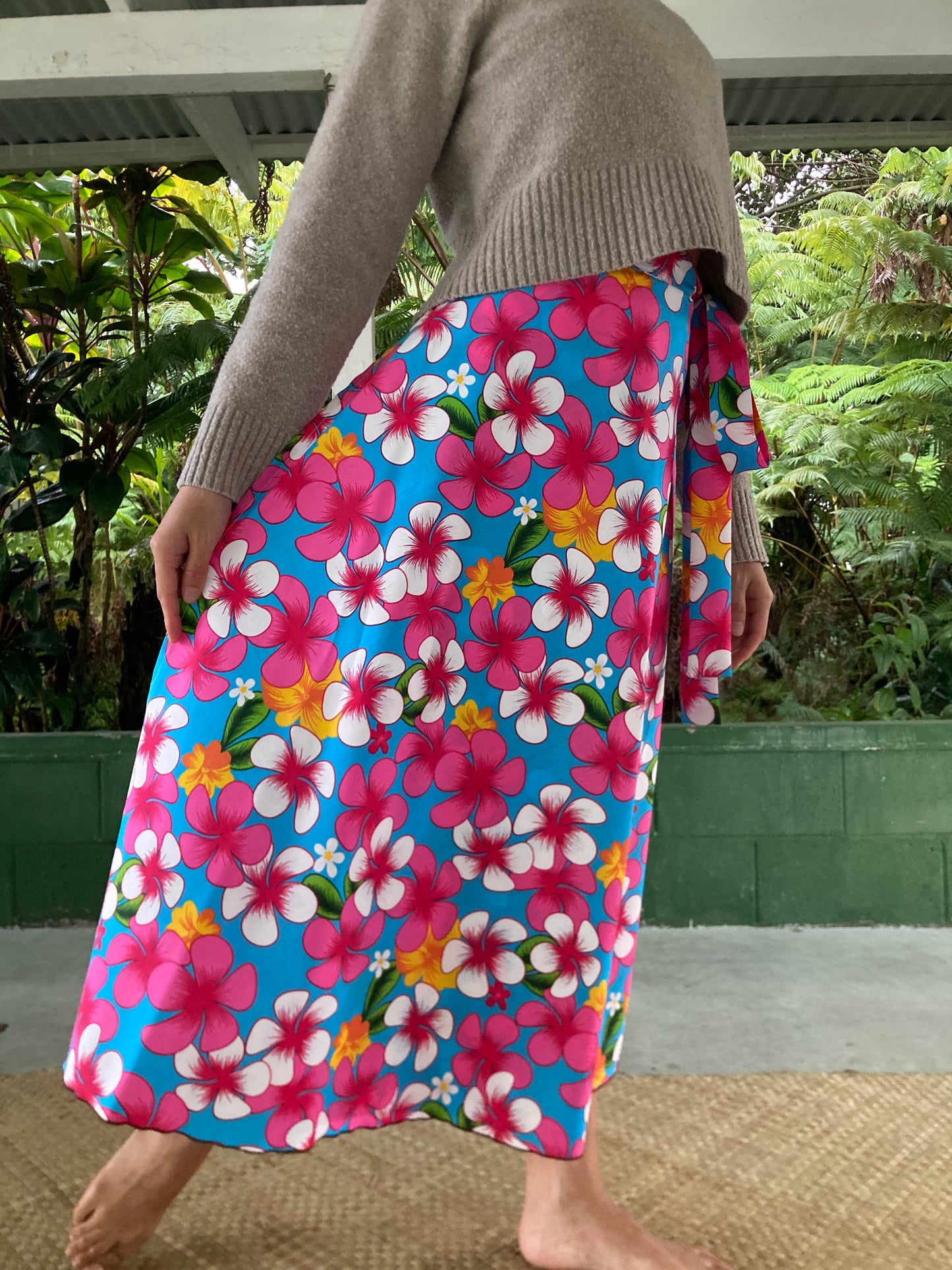Hawaiian Wrap Skirt - Plumeria Paradise