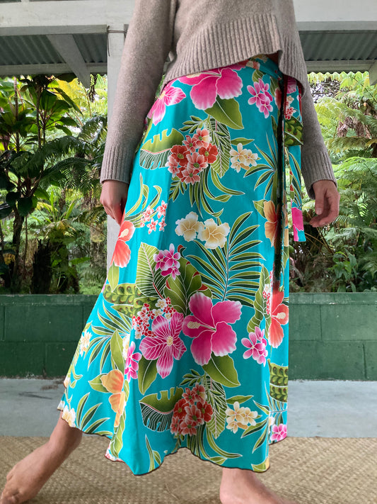 Hawaiian Wrap Skirt -Tropical Garden (Cotton 100%)