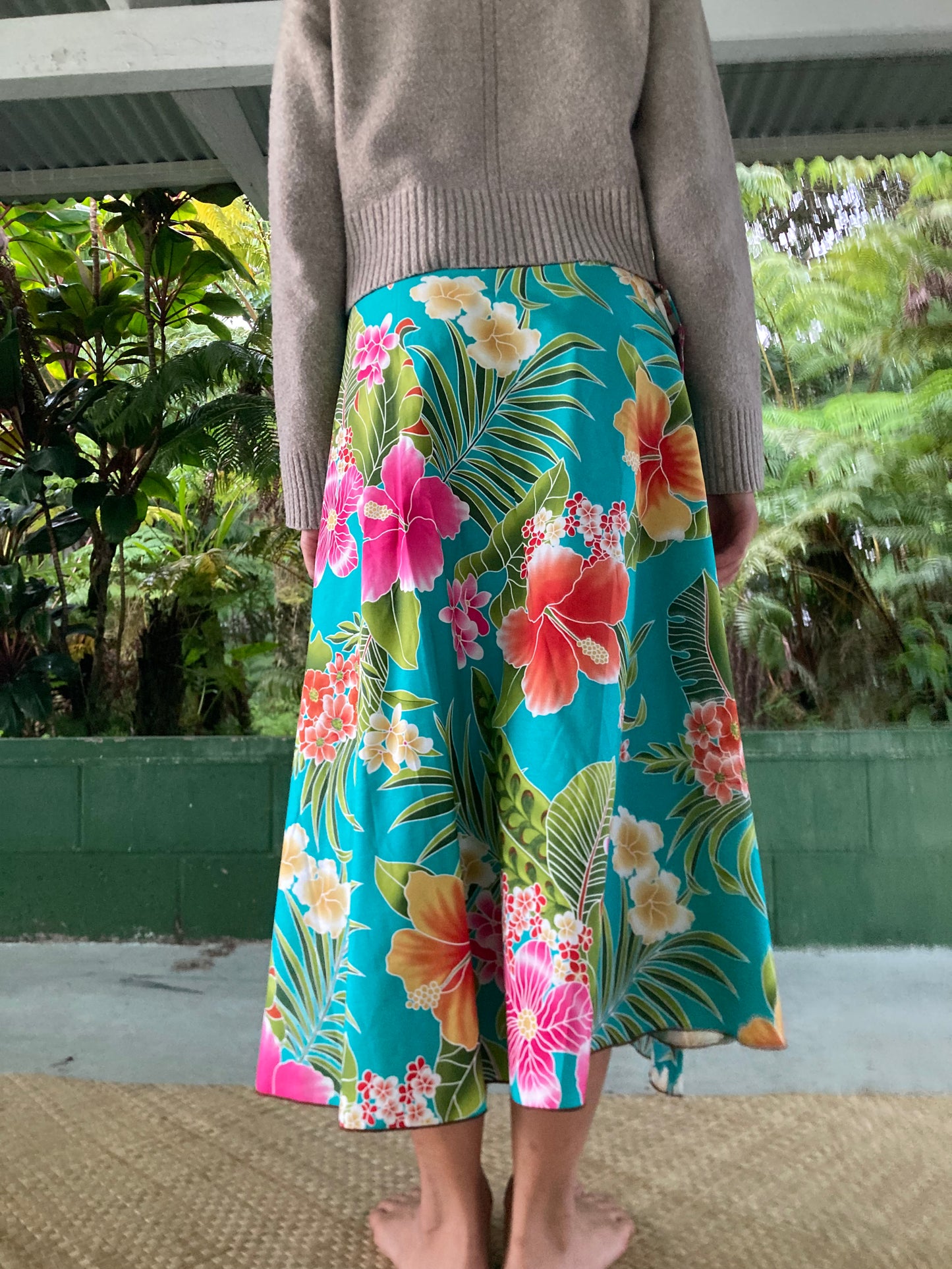 Hawaiian Wrap Skirt -Tropical Garden (Cotton 100%)