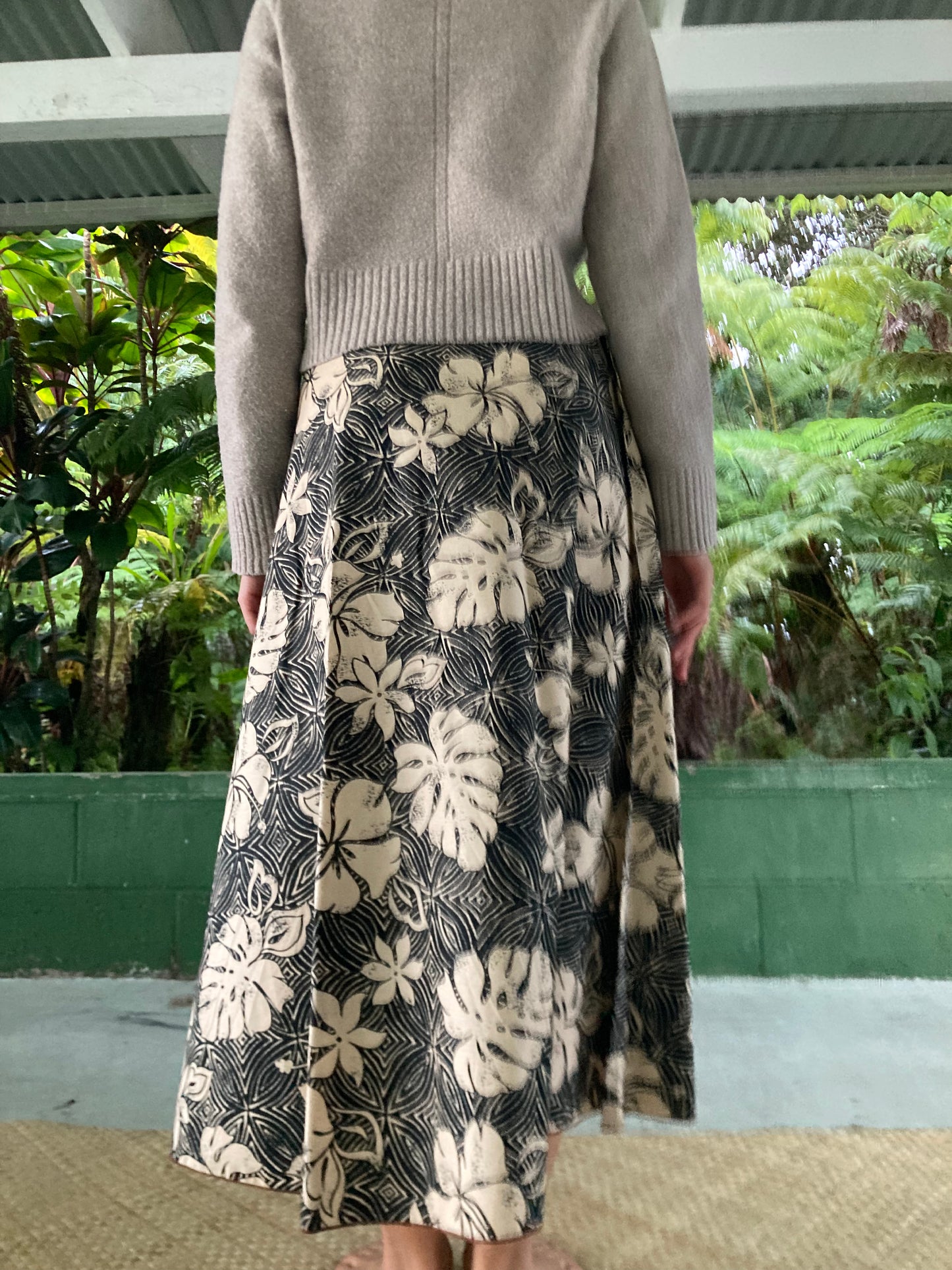 Hawaiian Wrap Skirt -Old Memory (Cotton 100%)