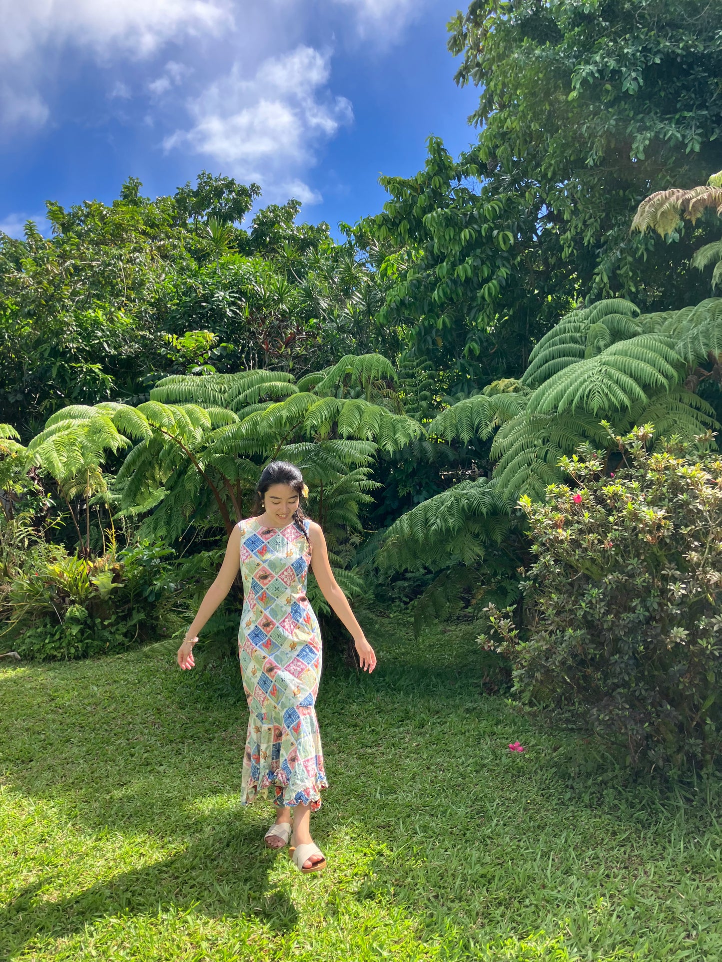 Hilo Hattie Vintage Muʻumuʻu Quilt Print