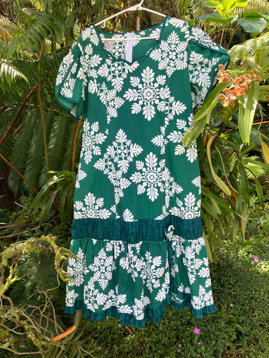 The Hana Hou Collection By Jane M Vintage Muʻumuʻu Green