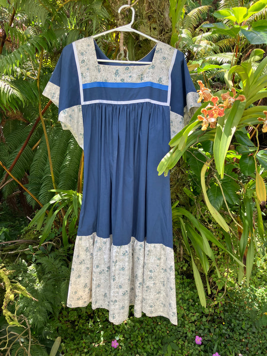 Liberty House Vintage Muʻumuʻu Blue