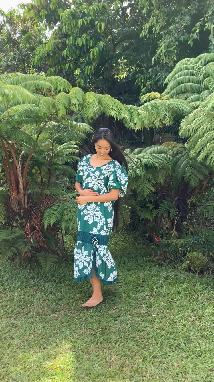 The Hana Hou Collection By Jane M Vintage Muʻumuʻu Green