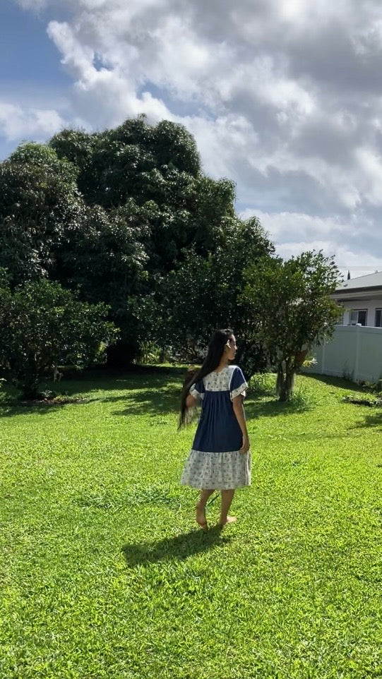 Liberty House Vintage Muʻumuʻu Blue