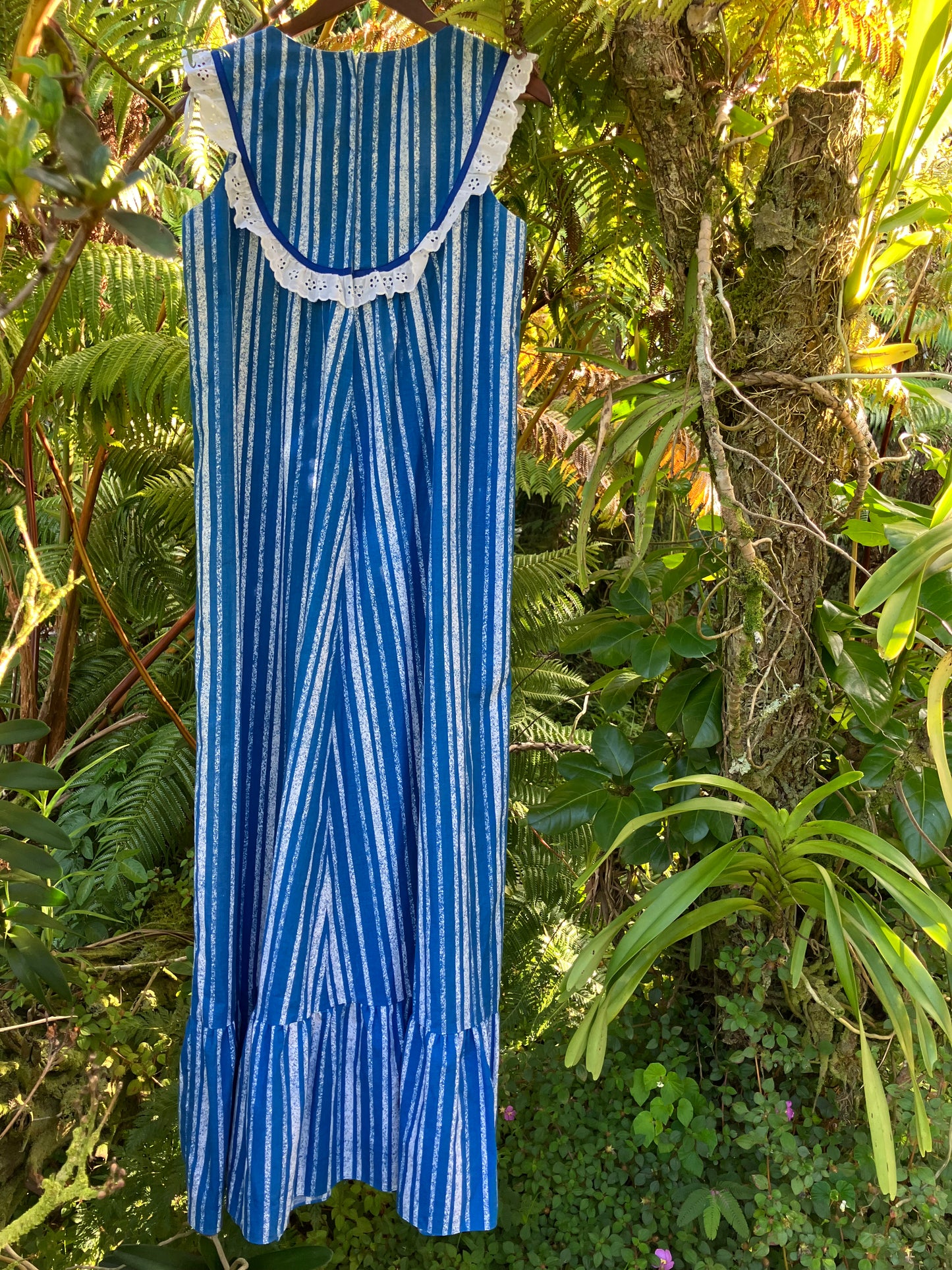 Liberty House of Hawai'i Muʻumuʻu Blue Stripe