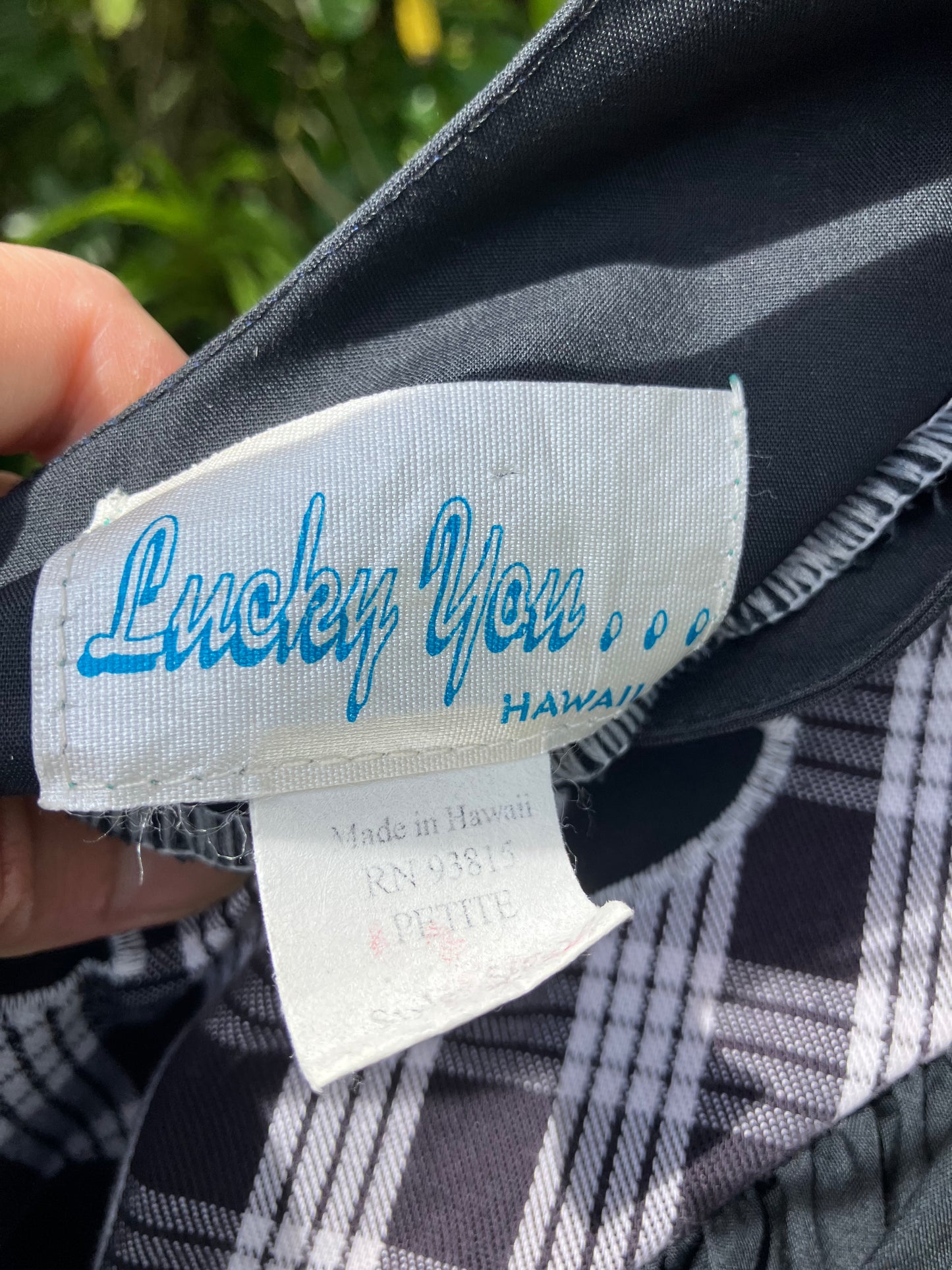 Lucky You Palaka Muʻumuʻu Black